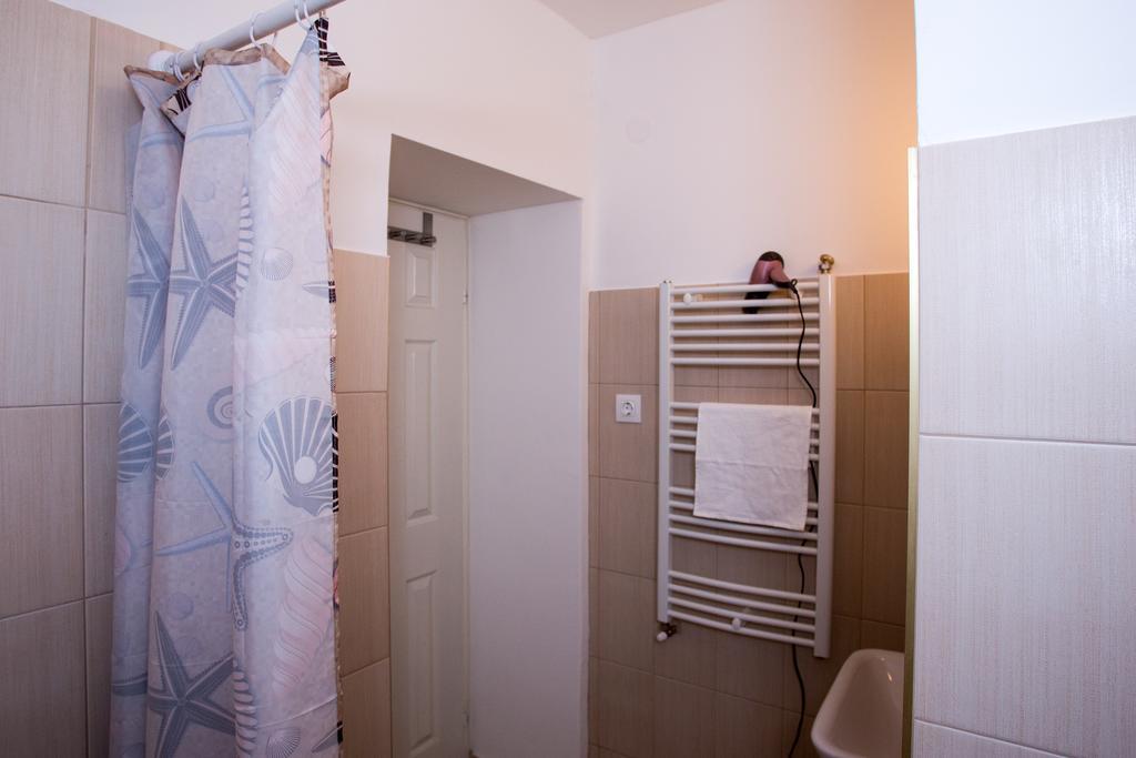Apartament Near Blaha Lujza Square